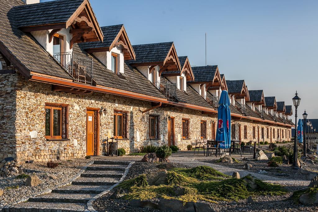 Milocin Park Centrum Wypoczynkowo-Konferencyjne Pierwoszow Exterior photo